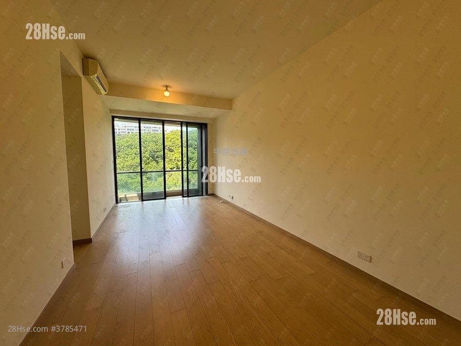 Dragons Range Sell 3 Bedrooms 944 ft²