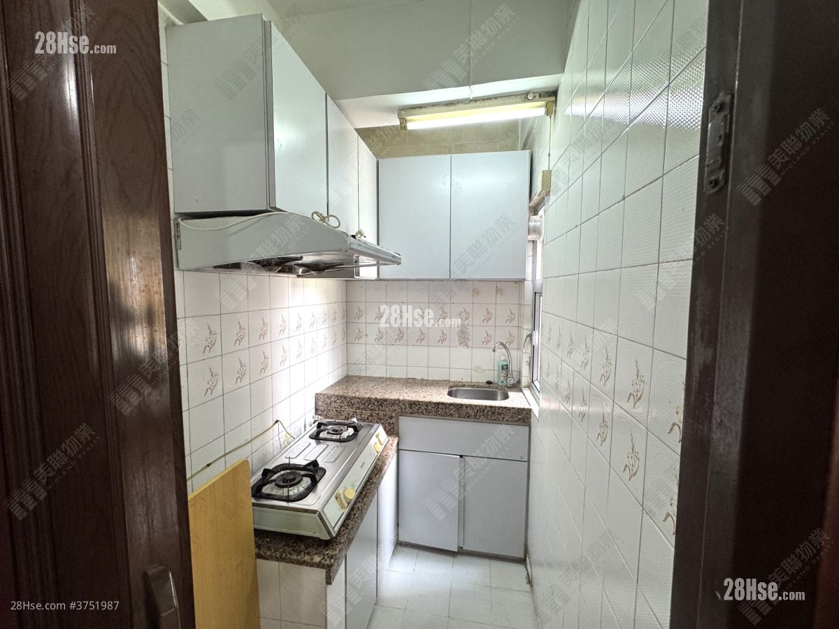 Shatinpark Sell 2 Bedrooms , 1 Bathroom 269 ft²