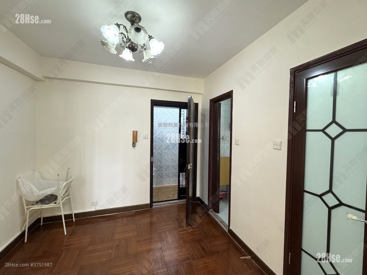Shatinpark Sell 2 Bedrooms , 1 Bathroom 269 ft²
