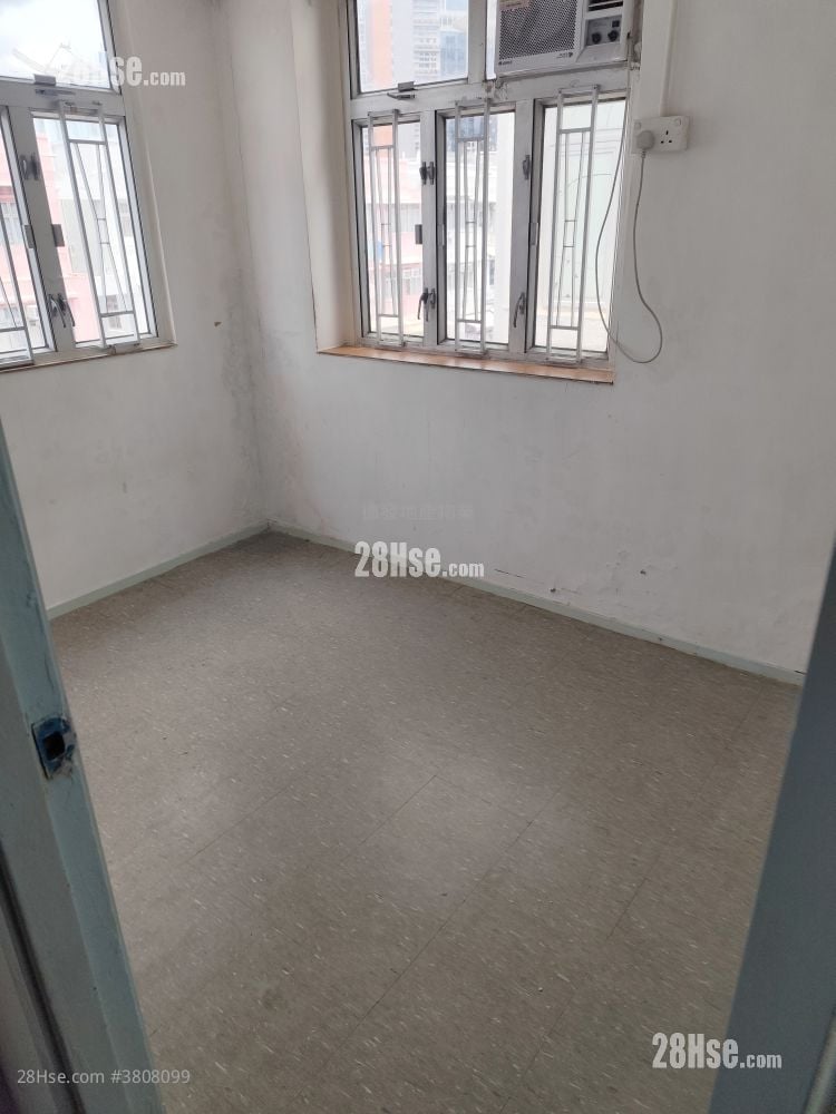 單幢樓房 租盤 2 房 , 1 浴室 288 平方呎