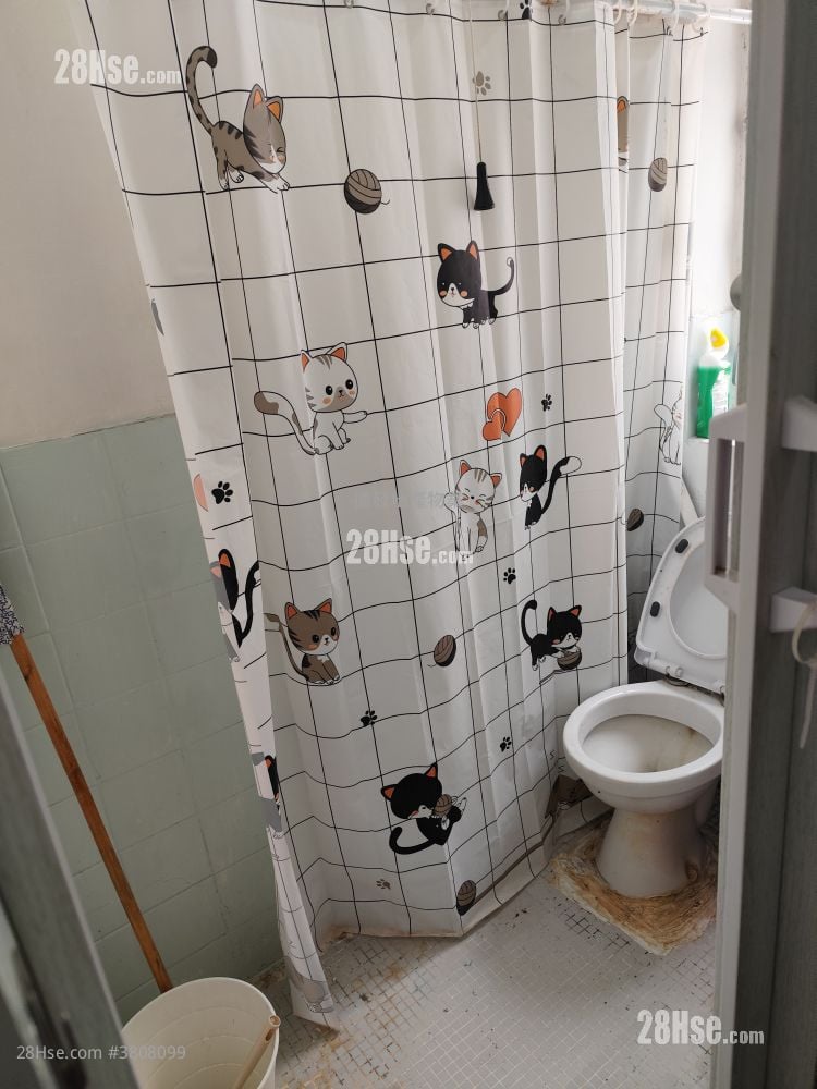 單幢樓房 租盤 2 房 , 1 浴室 288 平方呎