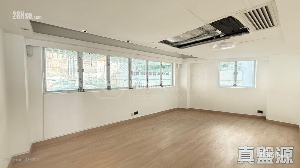 赵苑 售盘 3 房 , 2 浴室 2,033 平方尺