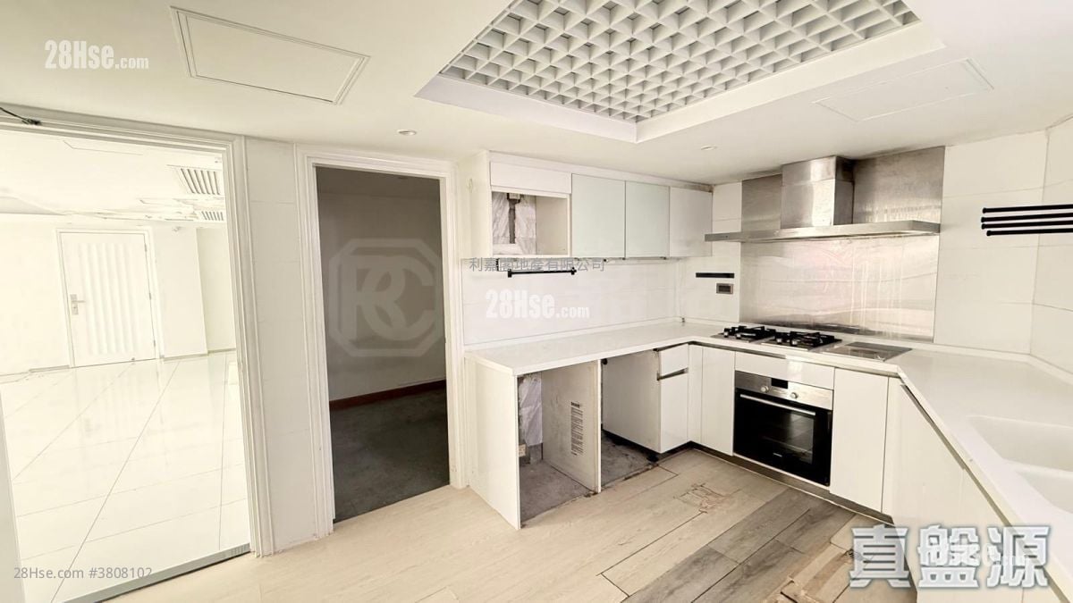 赵苑 售盘 3 房 , 2 浴室 2,033 平方尺