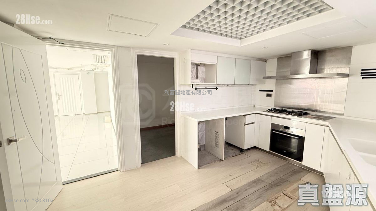 赵苑 售盘 3 房 , 2 浴室 2,033 平方尺