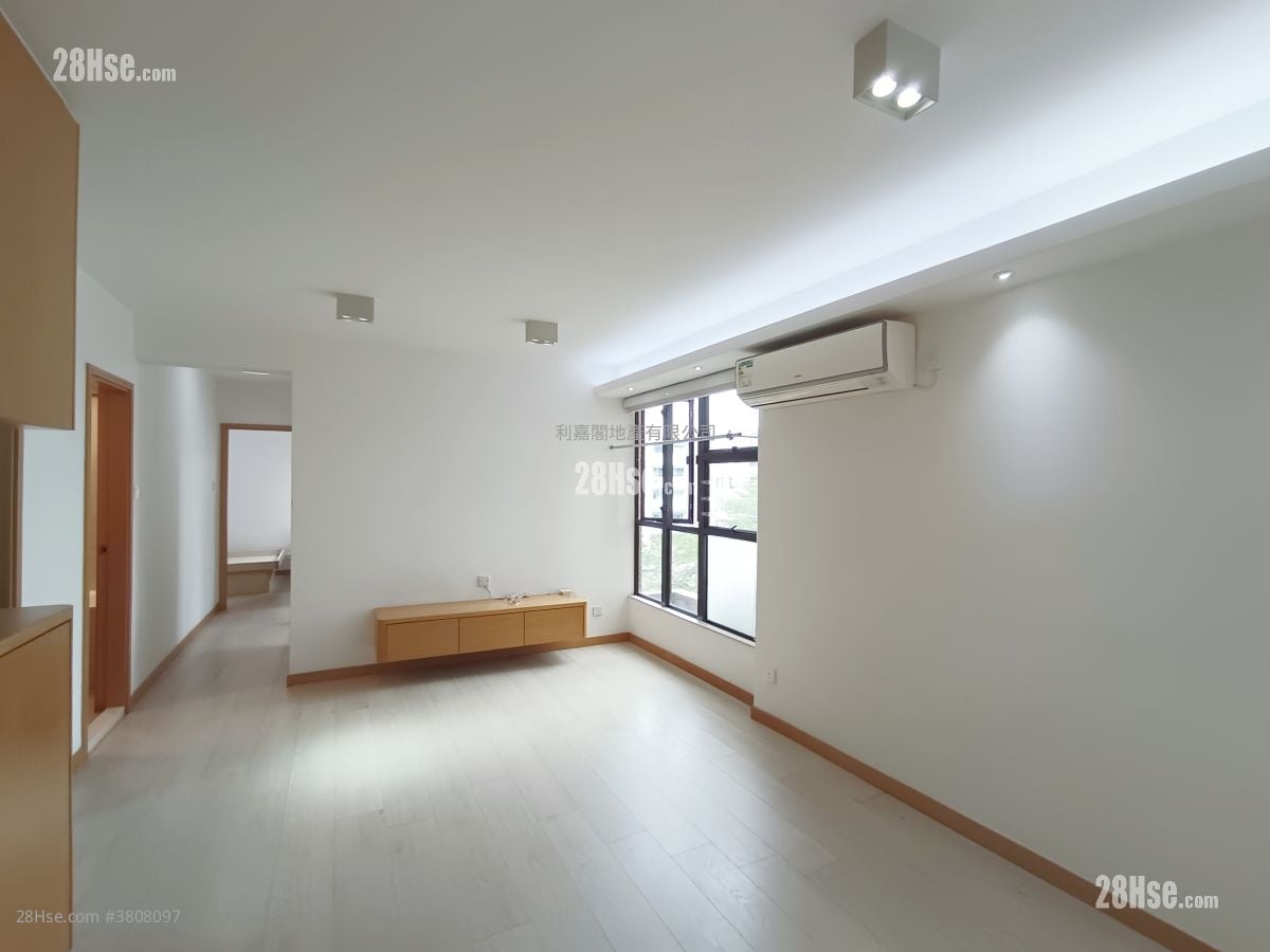 又一居 租盘 3 房 , 2 浴室 568 平方尺