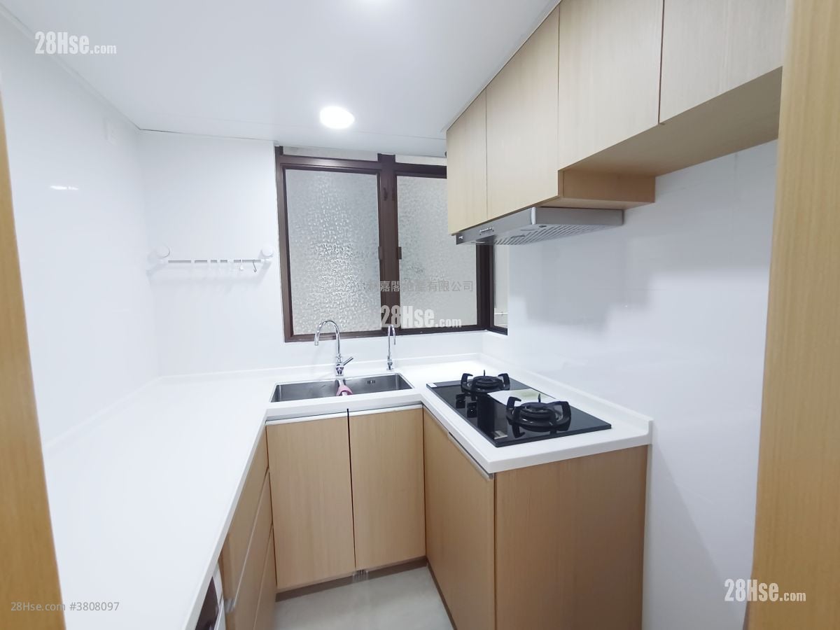 又一居 租盘 3 房 , 2 浴室 568 平方尺