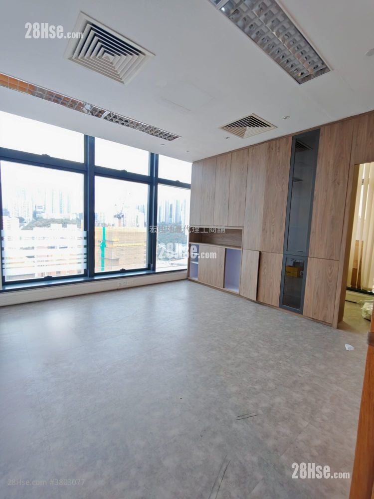 Legend Tower Rental 5+ Bedrooms