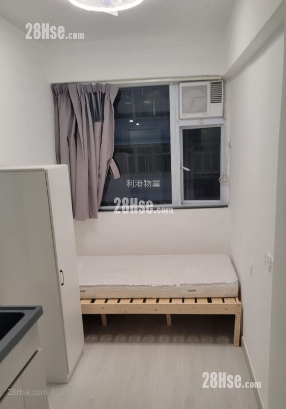 Golden Jubilee House Rental Studio , 1 Bathroom 180 ft²