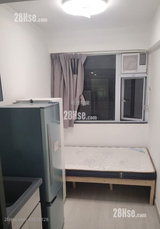 Golden Jubilee House Rental Studio , 1 Bathroom 180 ft²