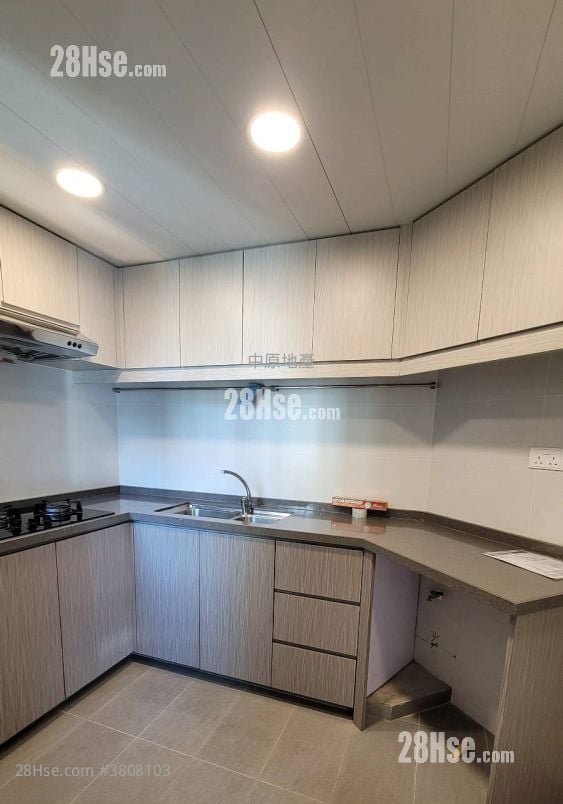 駿景園 售盤 3 房 , 2 浴室 958 平方呎