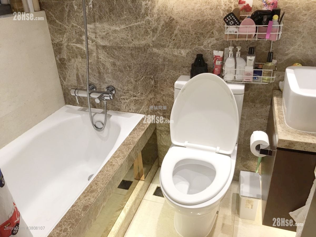 Billionnaire Avant Rental 3 Bedrooms , 2 Bathrooms 628 ft²