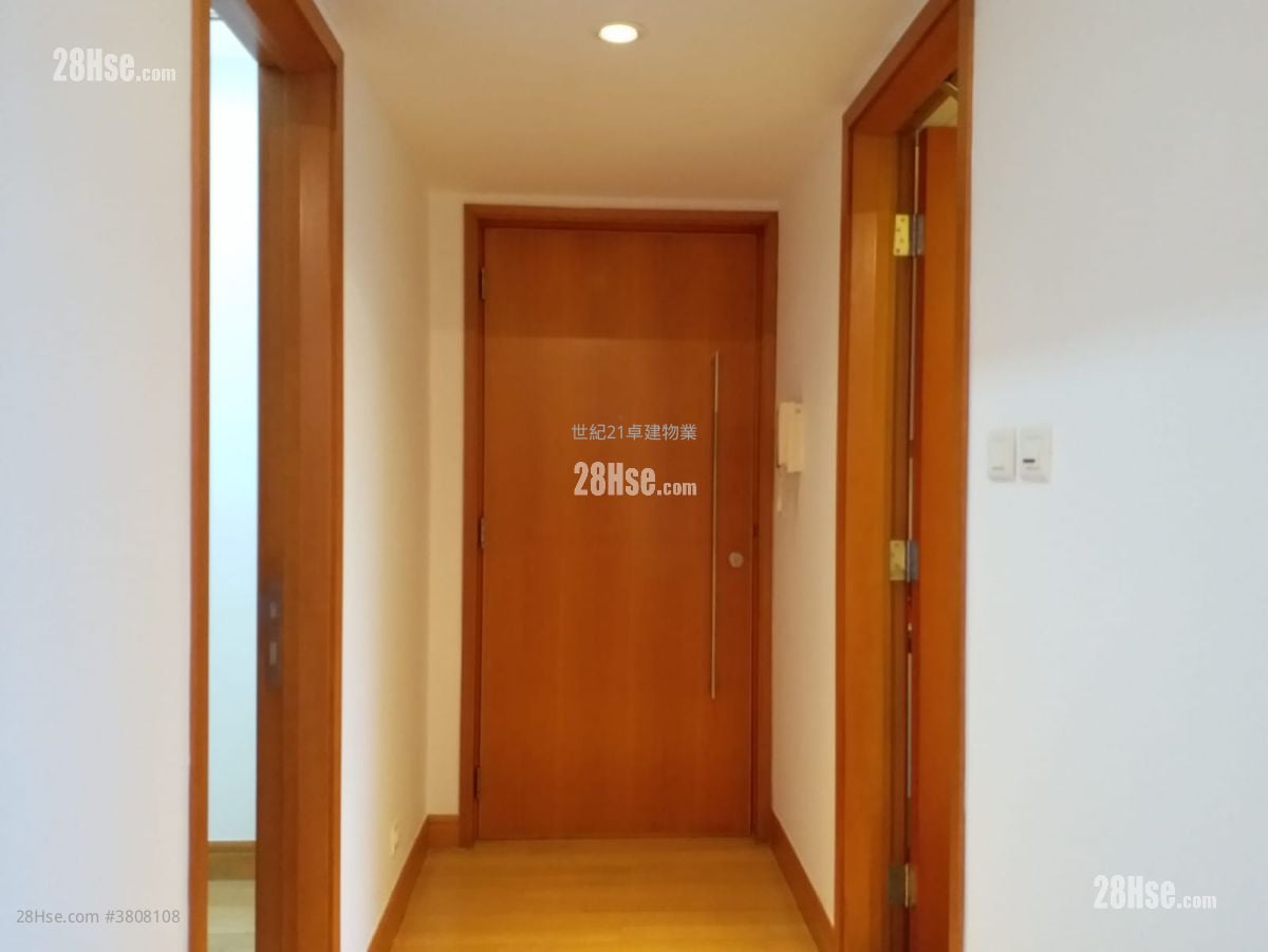 The Harbourside Rental 3 Bedrooms , 2 Bathrooms 1,084 ft²