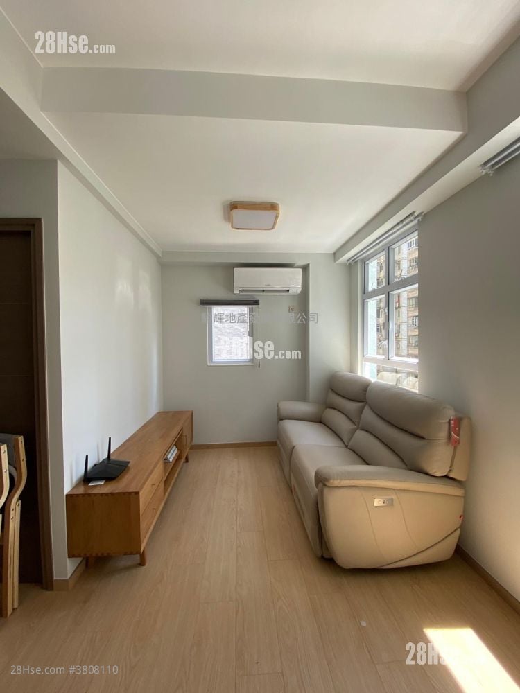 Season Mansion Sell 2 Bedrooms , 1 Bathroom 319 ft²