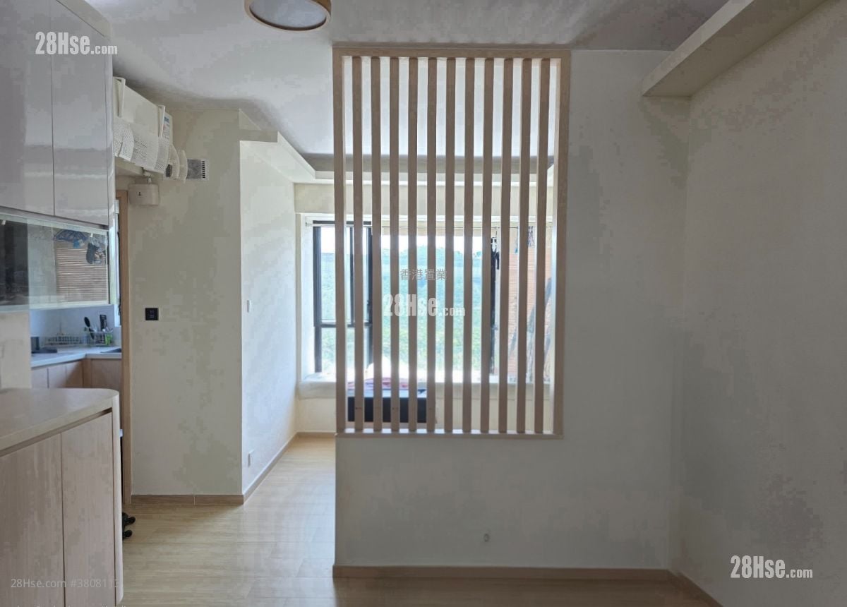 Park Island Sell 1 Bedroom , 1 Bathroom 378 ft²