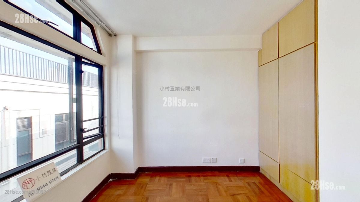 主人房: 贤苑 租盘 3 房 , 2 浴室 587 平方尺