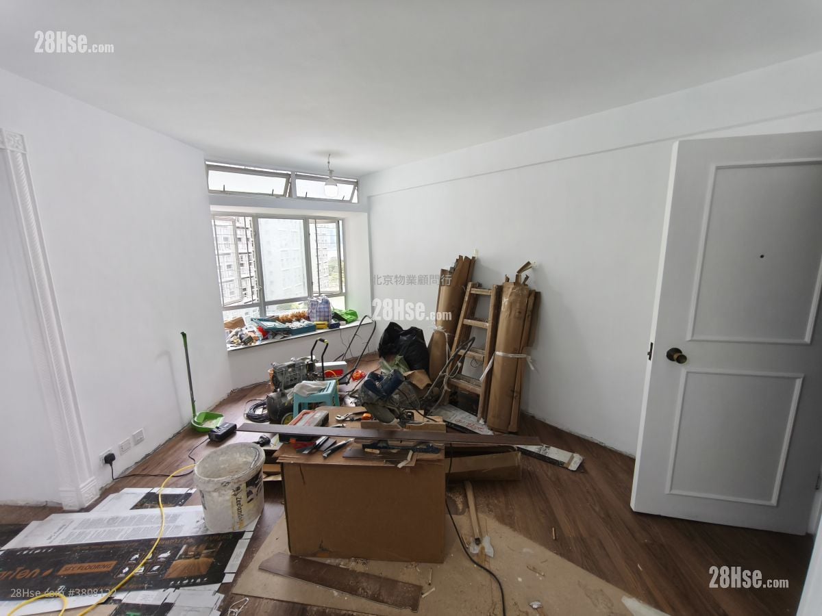 丽港城 租盘 2 房 , 1 浴室 517 平方尺