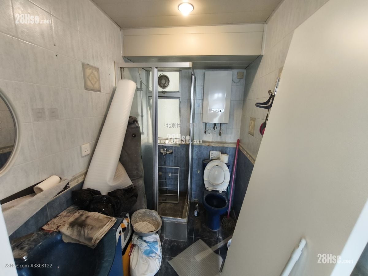 丽港城 租盘 2 房 , 1 浴室 517 平方尺