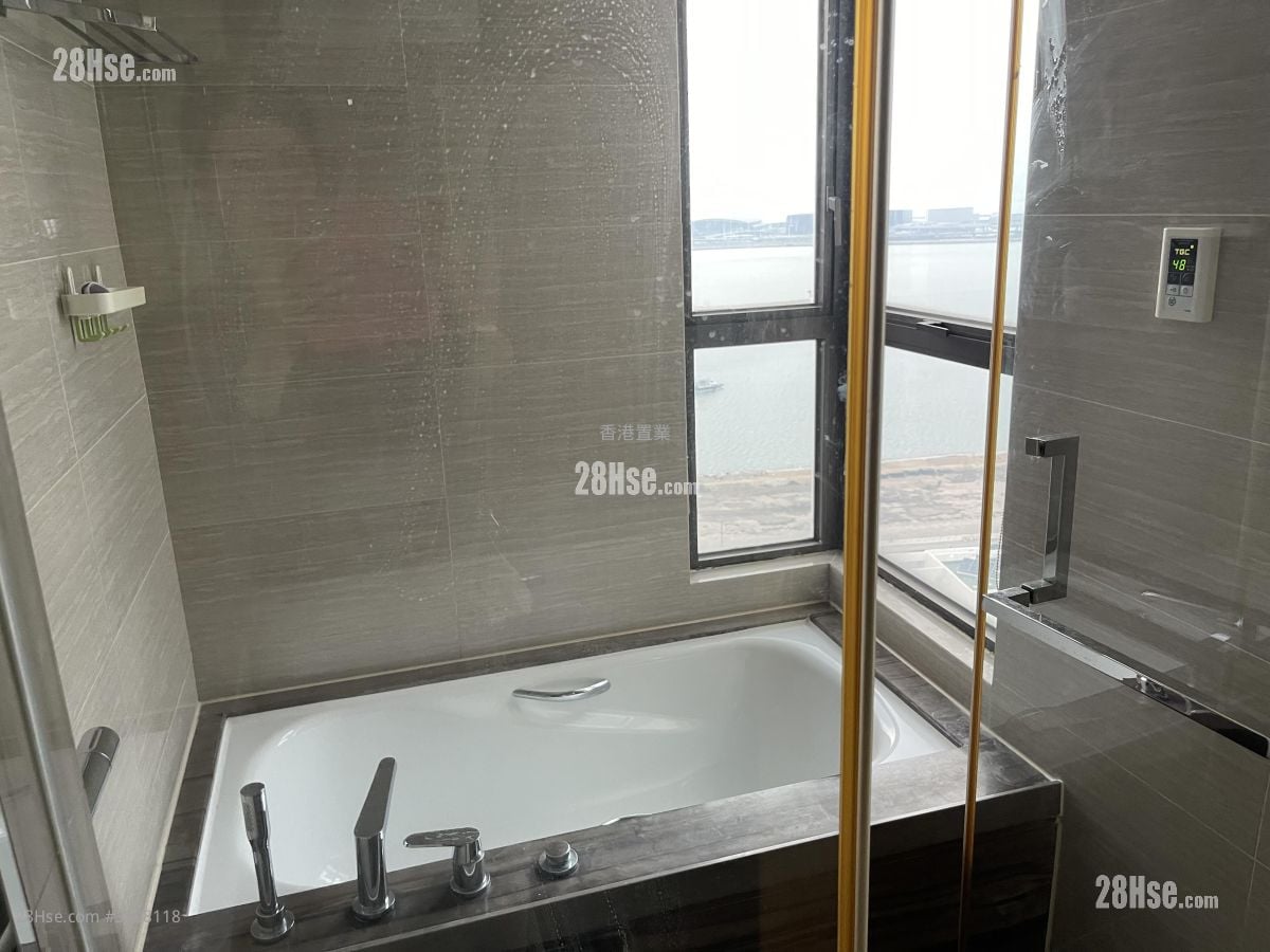 The Visionary Rental 4 Bedrooms , 3 Bathrooms 1,377 ft²