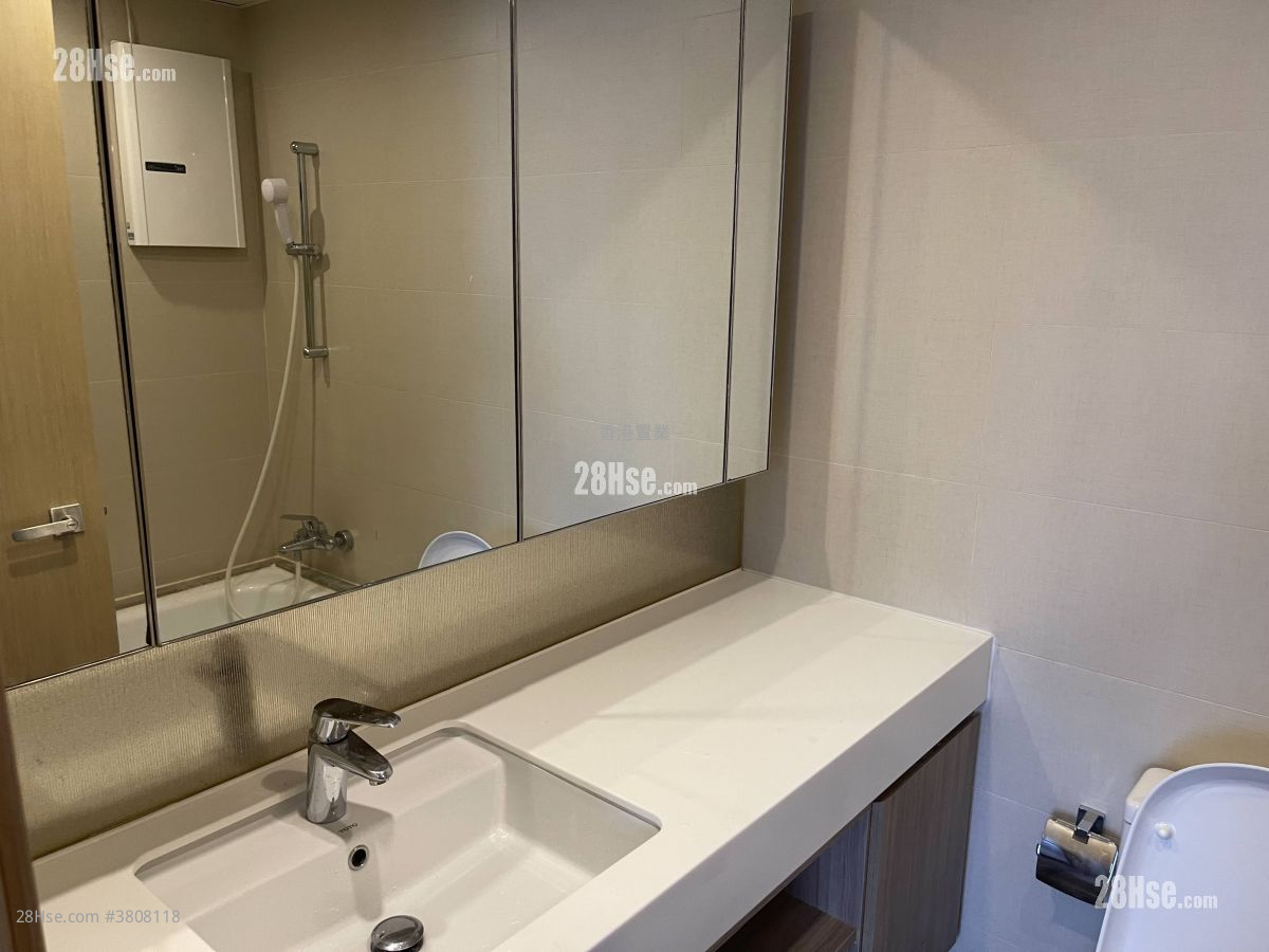 The Visionary Rental 4 Bedrooms , 3 Bathrooms 1,377 ft²