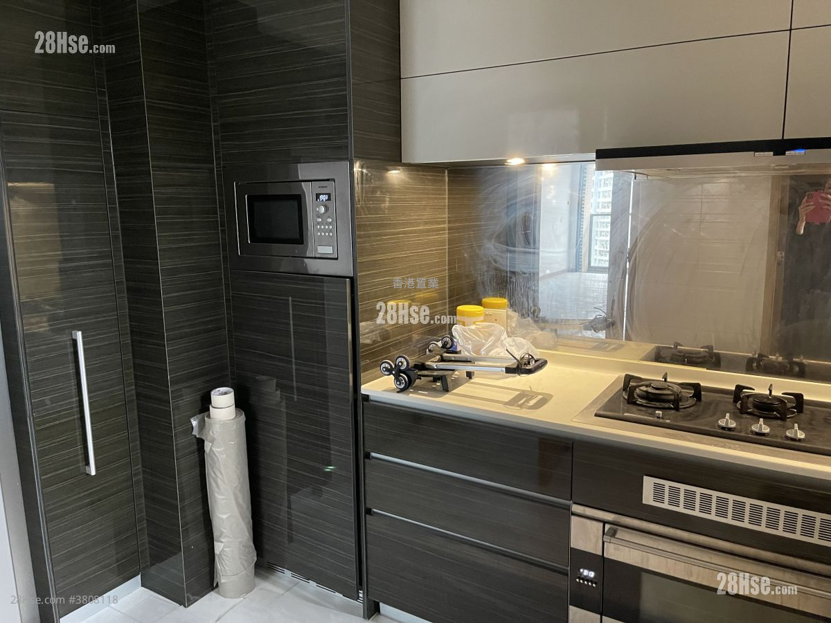 The Visionary Rental 4 Bedrooms , 3 Bathrooms 1,377 ft²