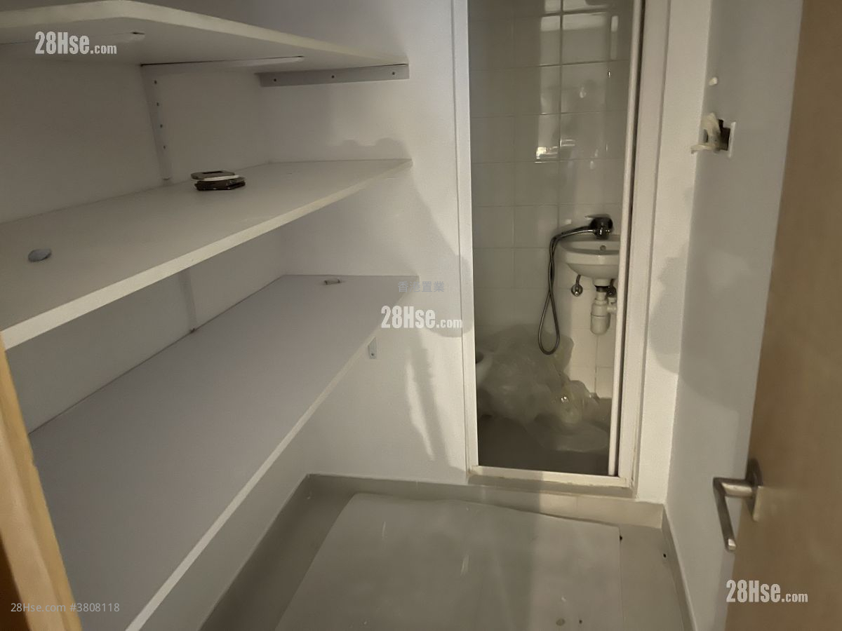 The Visionary Rental 4 Bedrooms , 3 Bathrooms 1,377 ft²