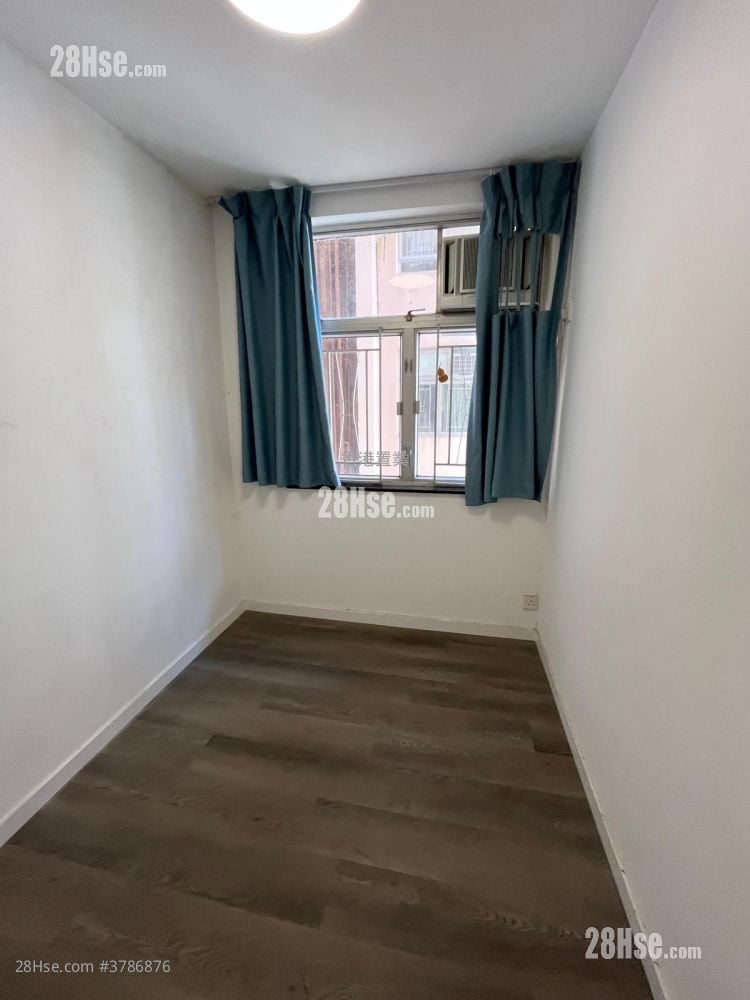 Amoy Gardens Rental 2 Bedrooms , 1 Bathroom 375 ft²