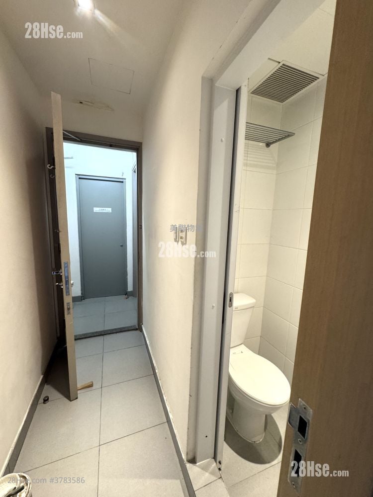 南湾 租盘 3 房 , 3 浴室 1,836 平方尺