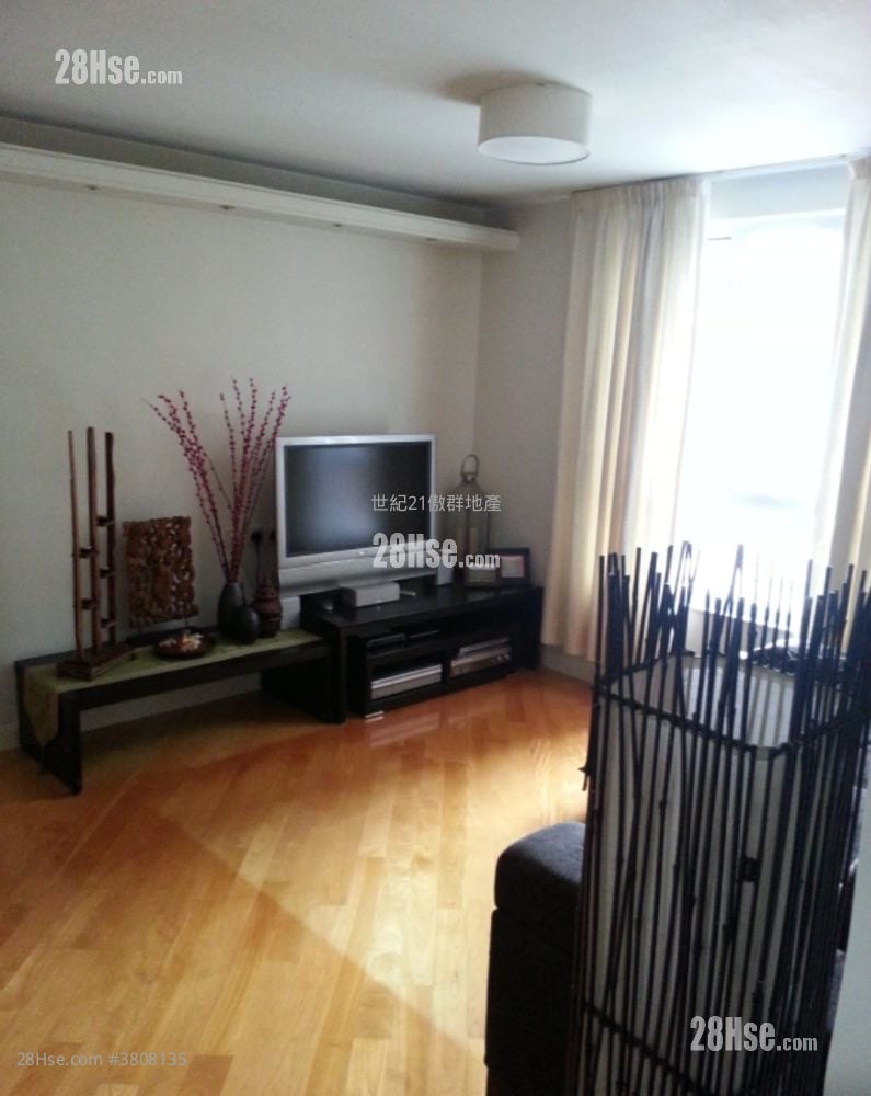 康麗花園 售盤 3 房 , 2 浴室 731 平方呎