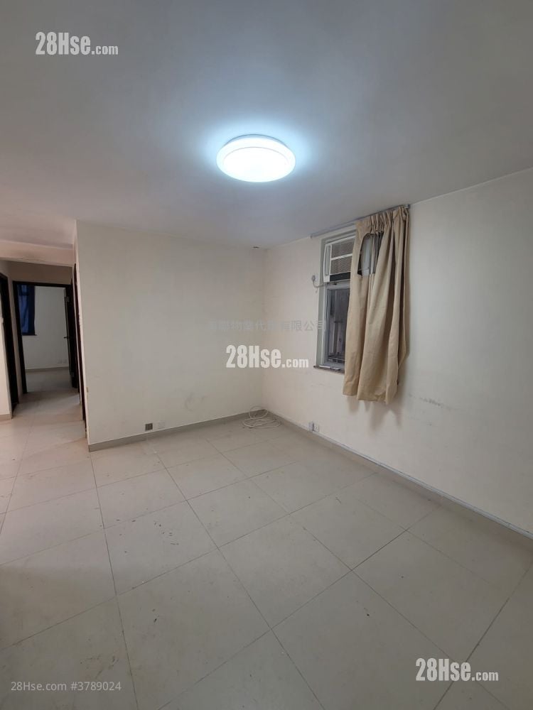 Telford Gardens Rental 2 Bedrooms , 1 Bathroom 556 ft²