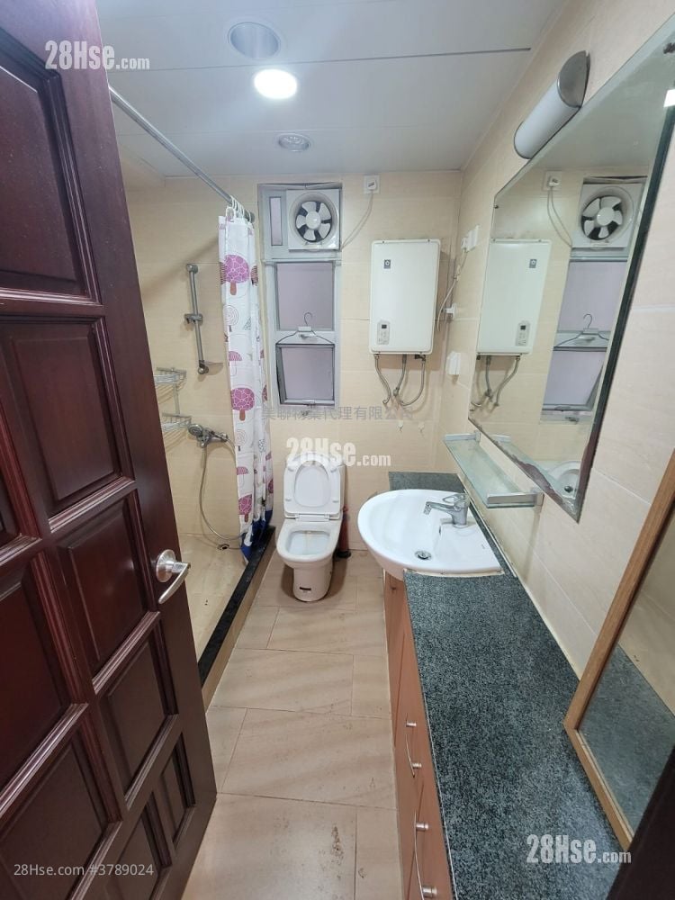 Telford Gardens Rental 2 Bedrooms , 1 Bathroom 556 ft²