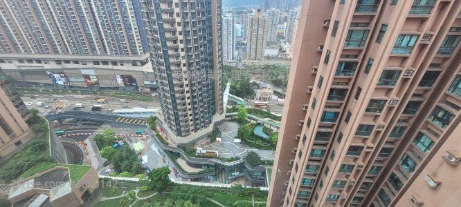 View: Sun Yuen Long Centre Sell 2 Bedrooms , 1 Bathroom 466 ft²