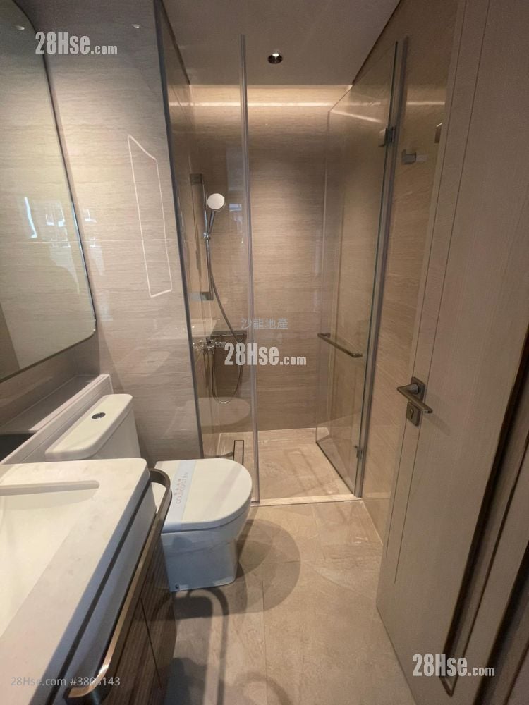 Gold Coast Bay Sell Studio , 1 Bathroom 183 ft²