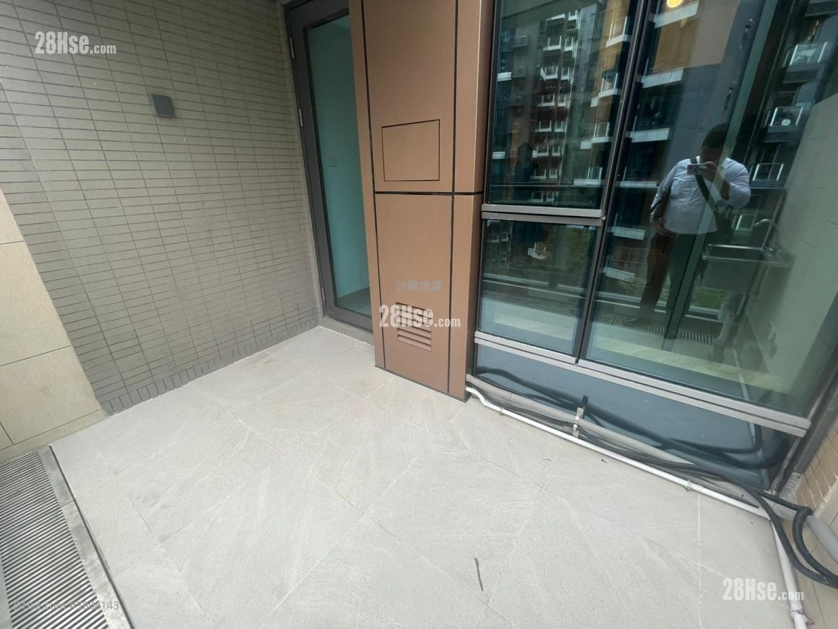 Gold Coast Bay Sell Studio , 1 Bathroom 183 ft²