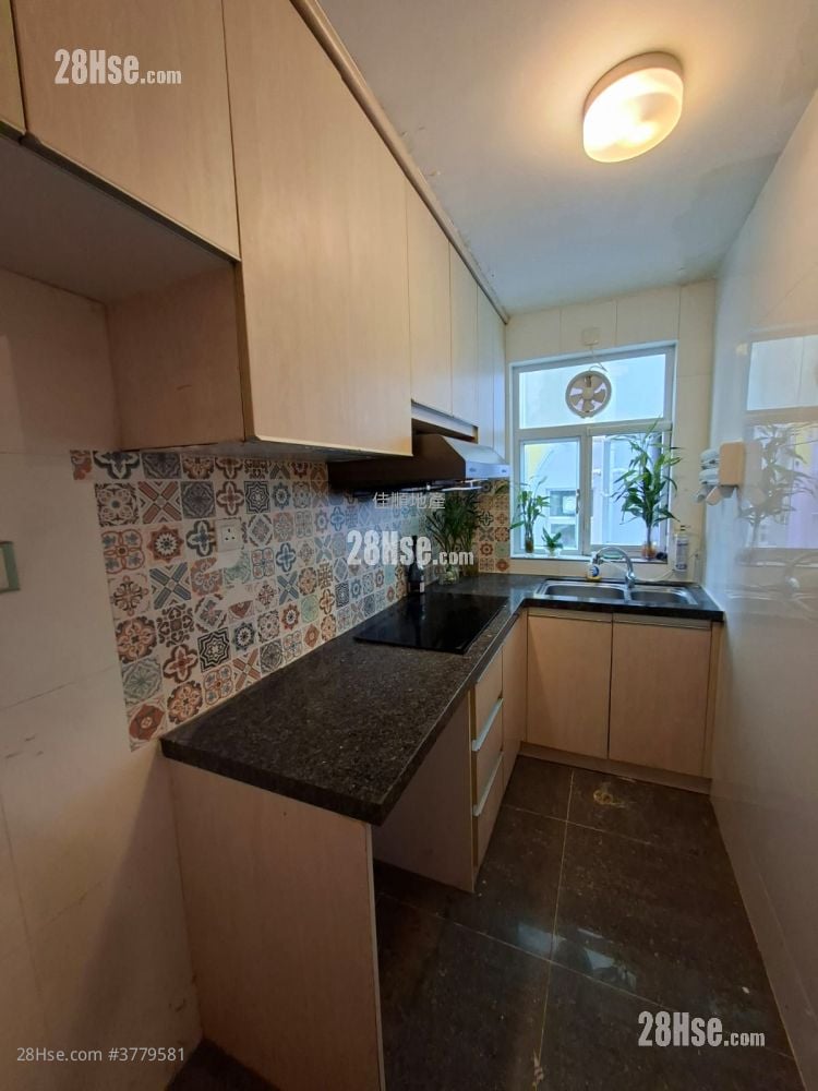 村屋 售盘 3 房 , 1 浴室