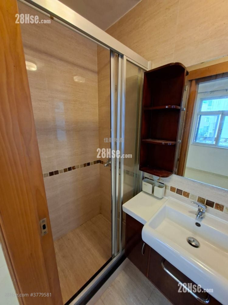 村屋 售盘 3 房 , 1 浴室