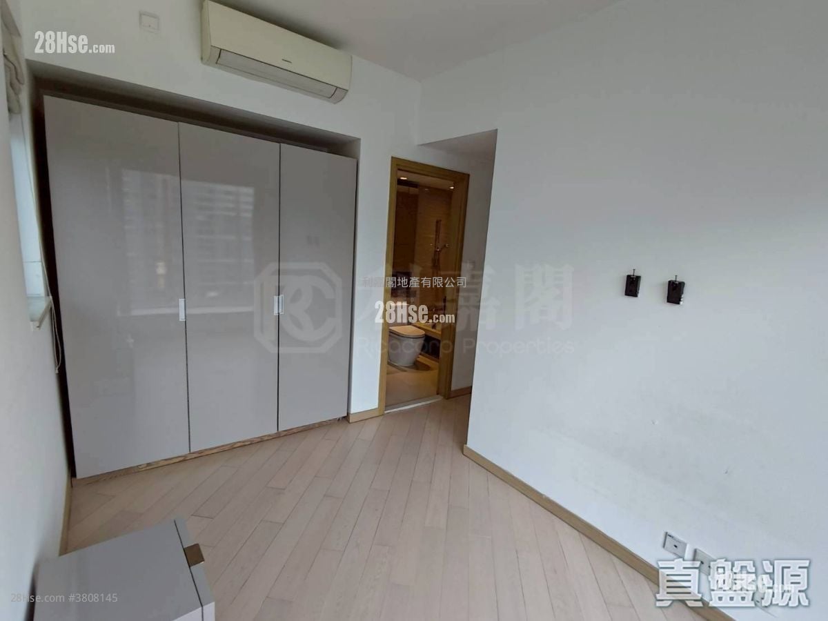 峻峦 租盘 3 房 , 2 浴室 716 平方尺