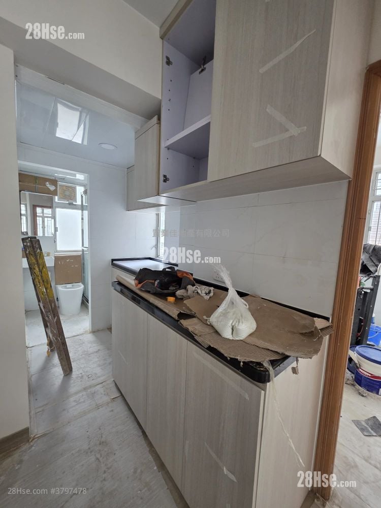 Chinese Mansion Rental 2 Bedrooms , 1 Bathroom 418 ft²