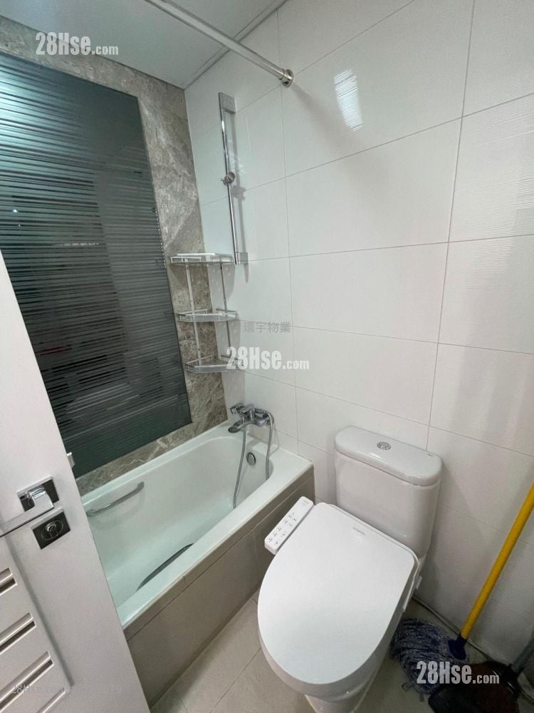 City Point Rental 4 Bedrooms , 2 Bathrooms 662 ft²