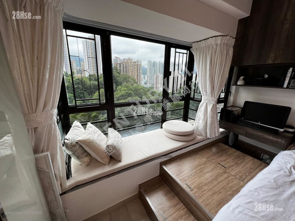 聚龍居 售盤 3 房 , 2 浴室 942 平方呎