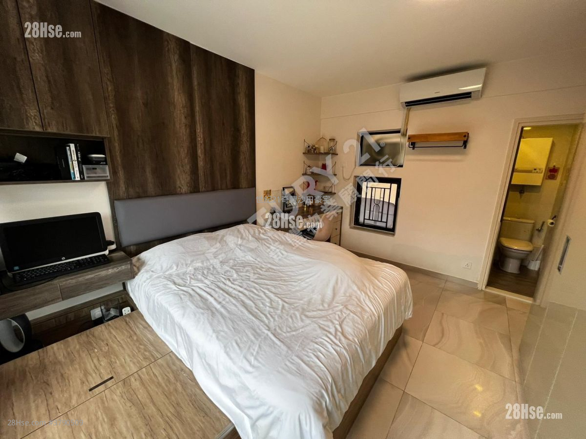 聚龍居 售盤 3 房 , 2 浴室 942 平方呎