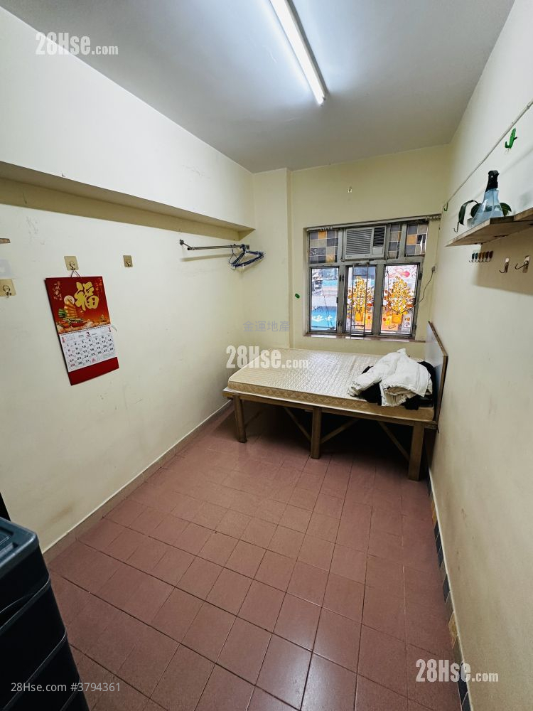 钜昌大楼 租盘 180 平方尺