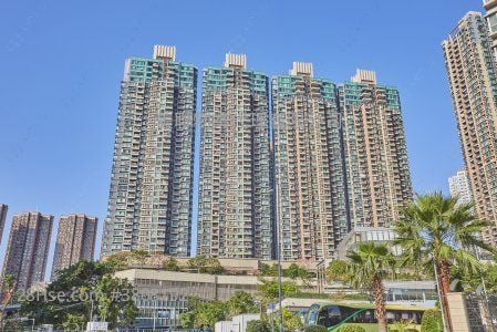 building outlook: Grand Yoho Sell 1 Bedroom , 1 Bathroom 413 ft²