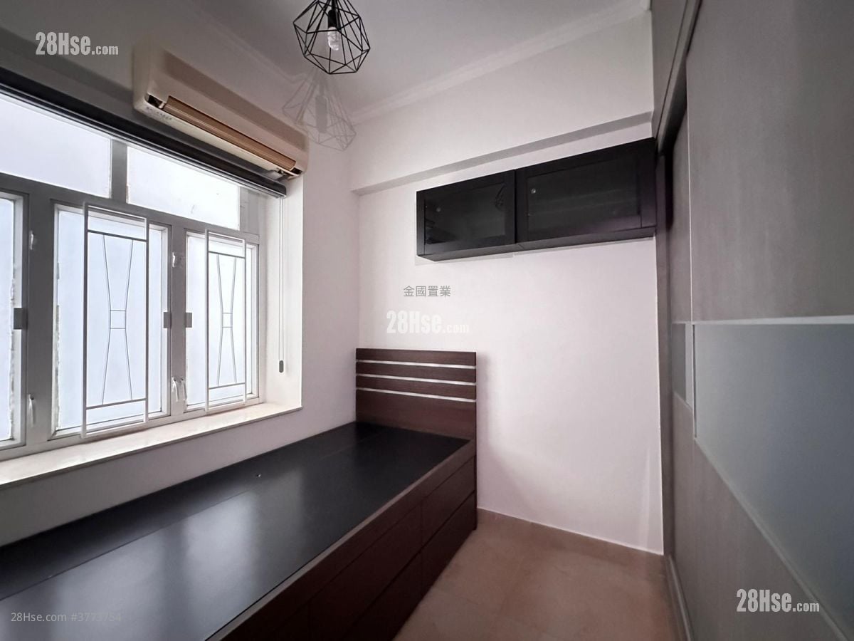 黄达荣大厦 售盘 3 房 , 1 浴室 566 平方尺