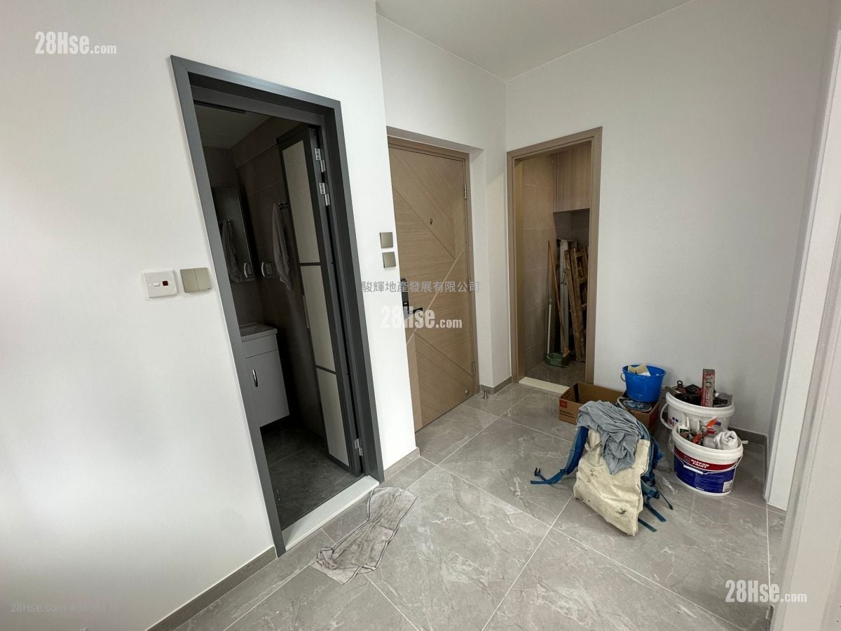 顺丰大厦 售盘 2 房 , 1 浴室 230 平方尺