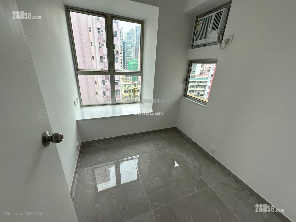 顺丰大厦 售盘 2 房 , 1 浴室 230 平方尺