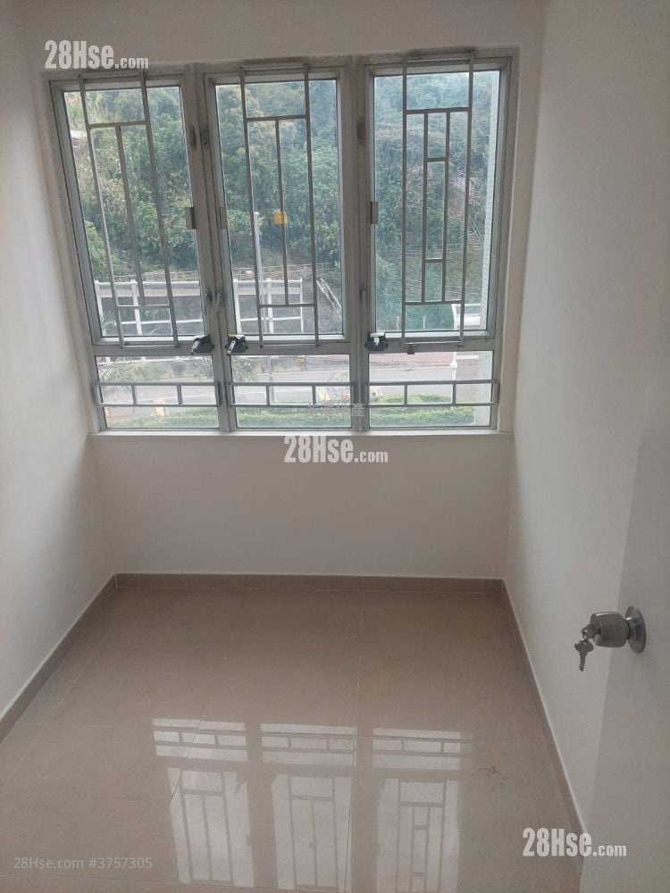 荃德花园 租盘 2 房 , 1 浴室 287 平方尺