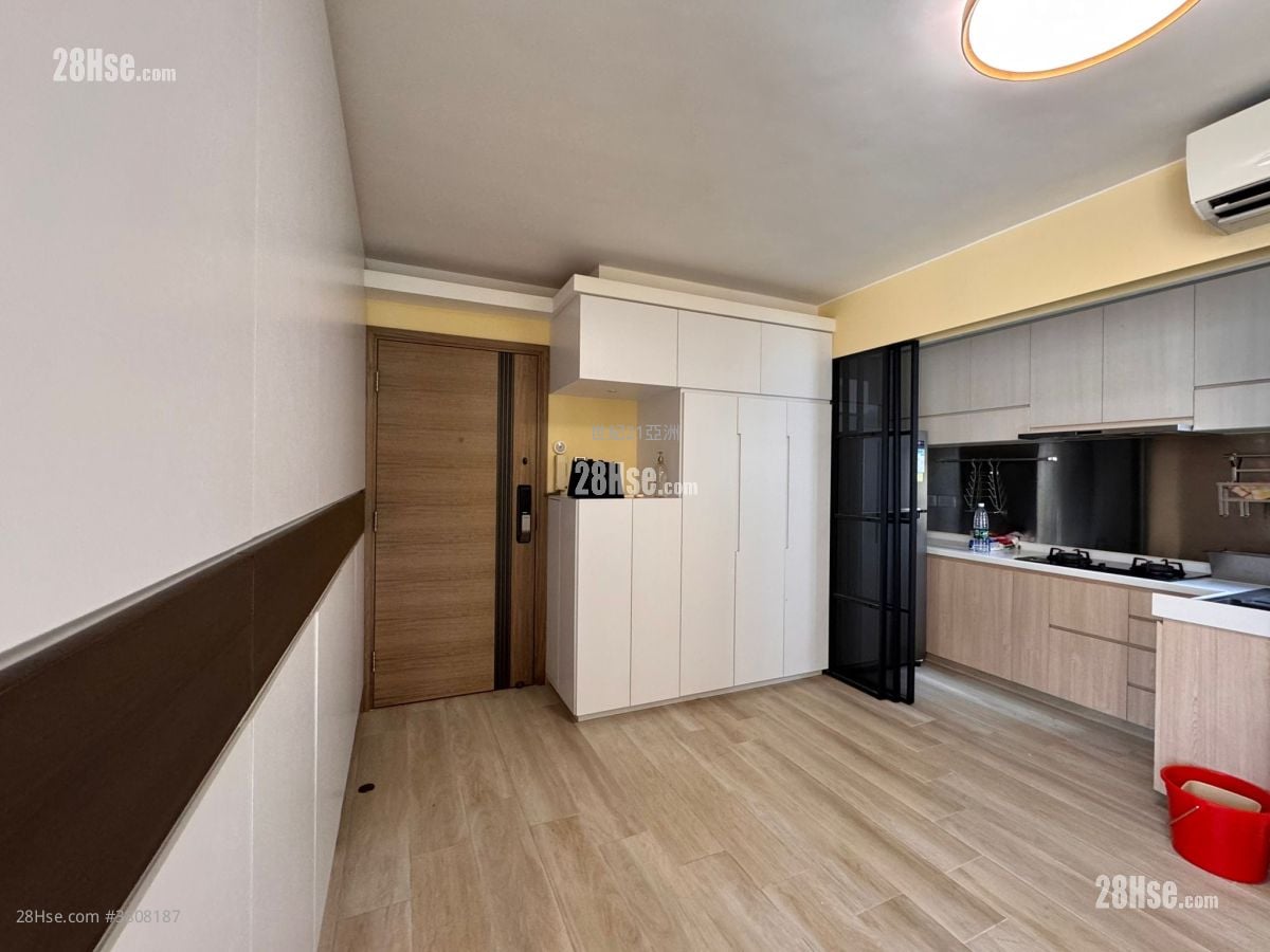 Academic Terrace Rental 2 Bedrooms , 1 Bathroom 531 ft²