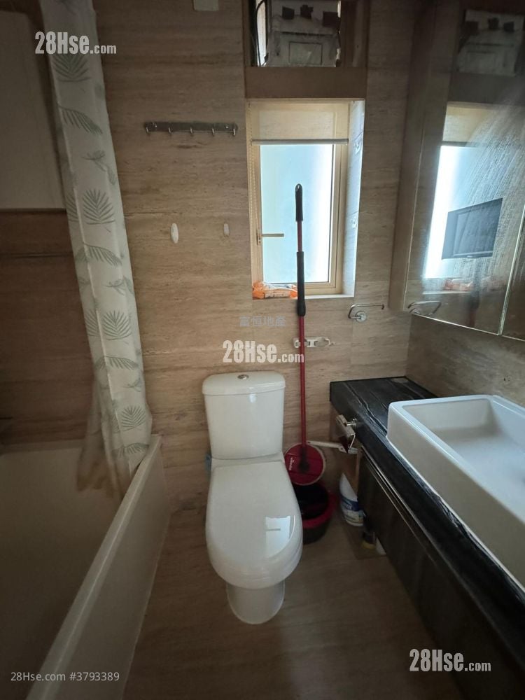 Harbour Place Sell 2 Bedrooms , 1 Bathroom 481 ft²