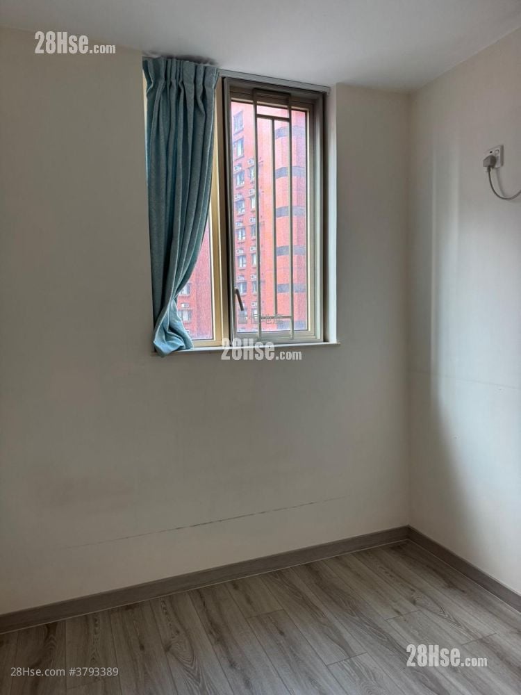 Harbour Place Sell 2 Bedrooms , 1 Bathroom 481 ft²