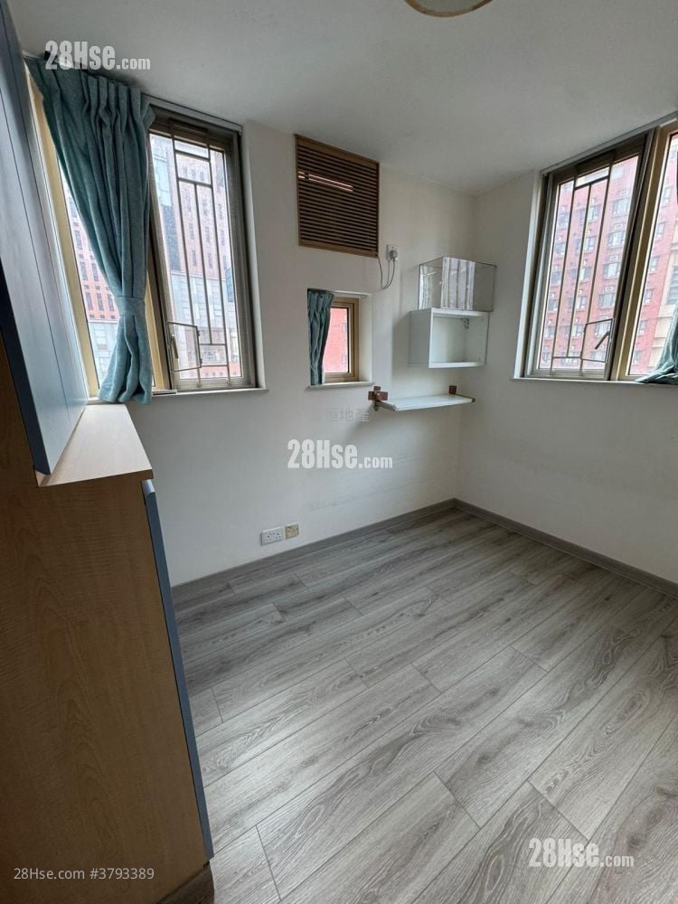 Harbour Place Sell 2 Bedrooms , 1 Bathroom 481 ft²